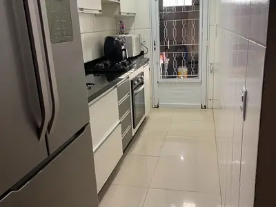 Sobrado à venda no Bairro Ganchinho - Aceita financiamento! - Foto 1
